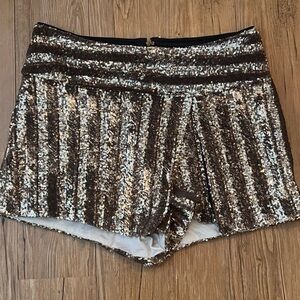 All over gold sequin skort - Venus